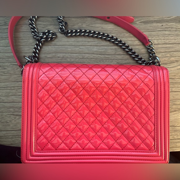 Chanel Medium Boy Bag 🦄 - Picture 7 of 12